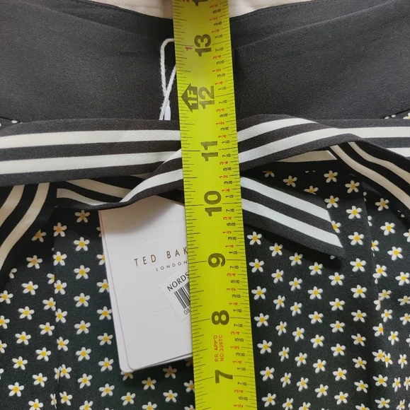 Ted Baker Bondie Wide Leg Daisy Pattern Pants Size 1